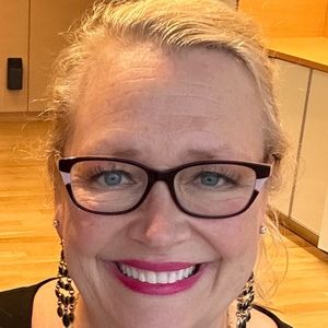 Meet your Posher, Kathryn